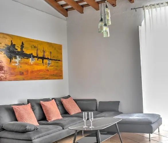 Naranjas Apartmán *